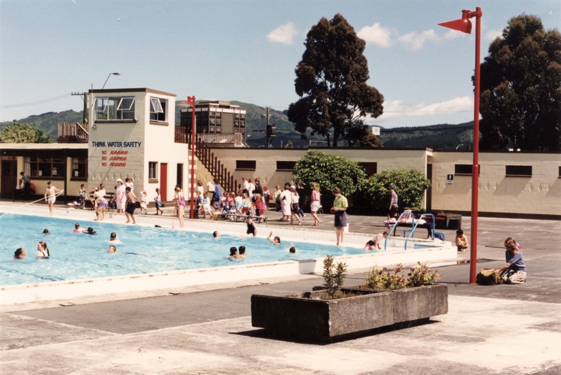 2023-03-23 Maidstone Pool WEB.jpg